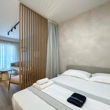 Luxury Downtown F2 *