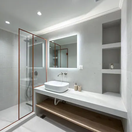 Luxury Downtown F2 Lejlighed